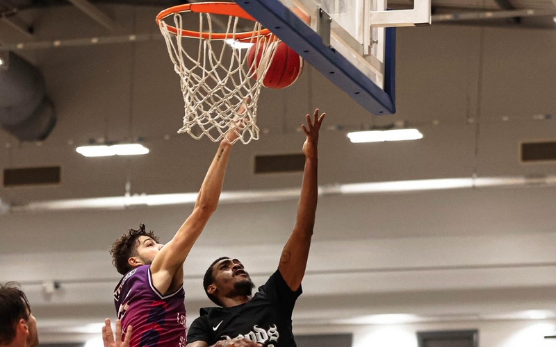 HOODS STAY FLAWLESS; CAVALIERS EDGE REBELS IN THRILLER